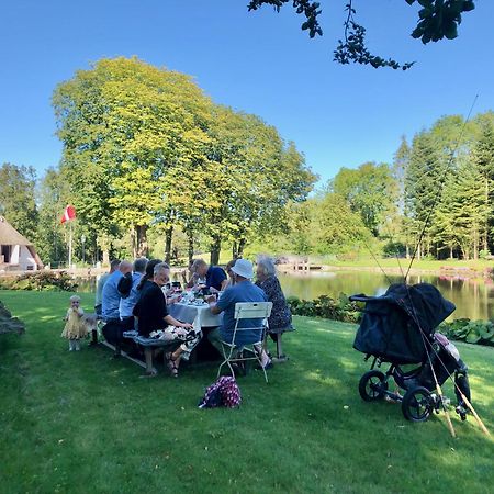 Lillemollens Bed & Breakfast Orbaek  Exterior photo