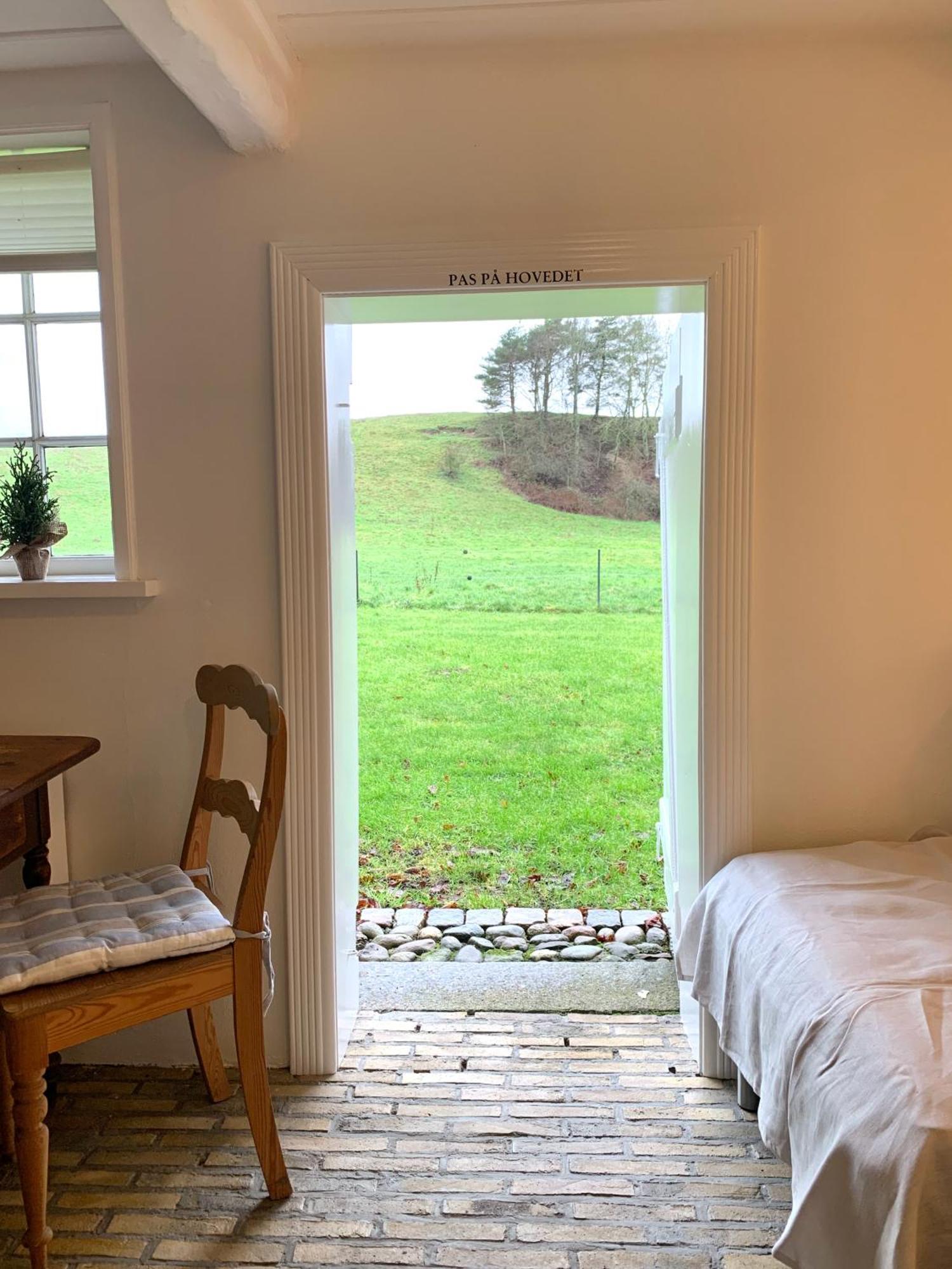 Lillemollens Bed & Breakfast Orbaek  Exterior photo